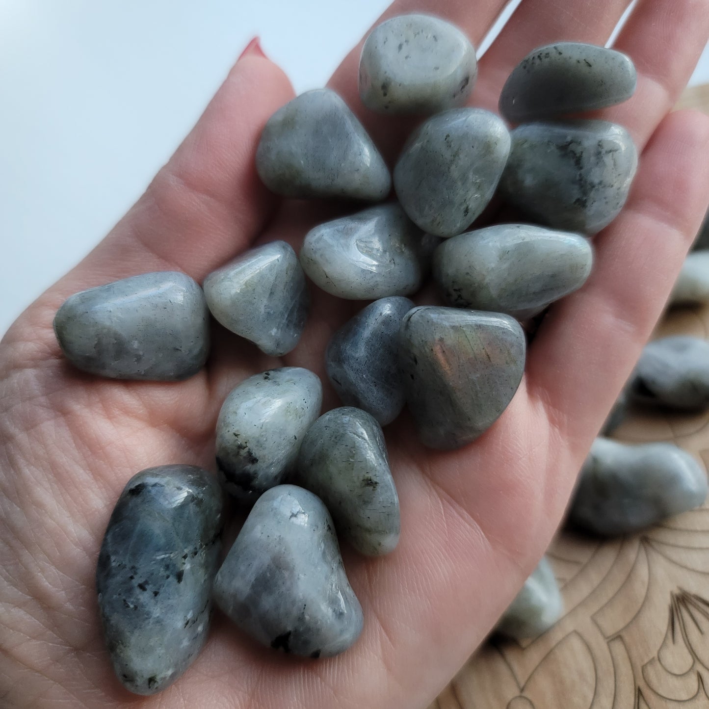 Labradorite || protection, transformation, mental clarity