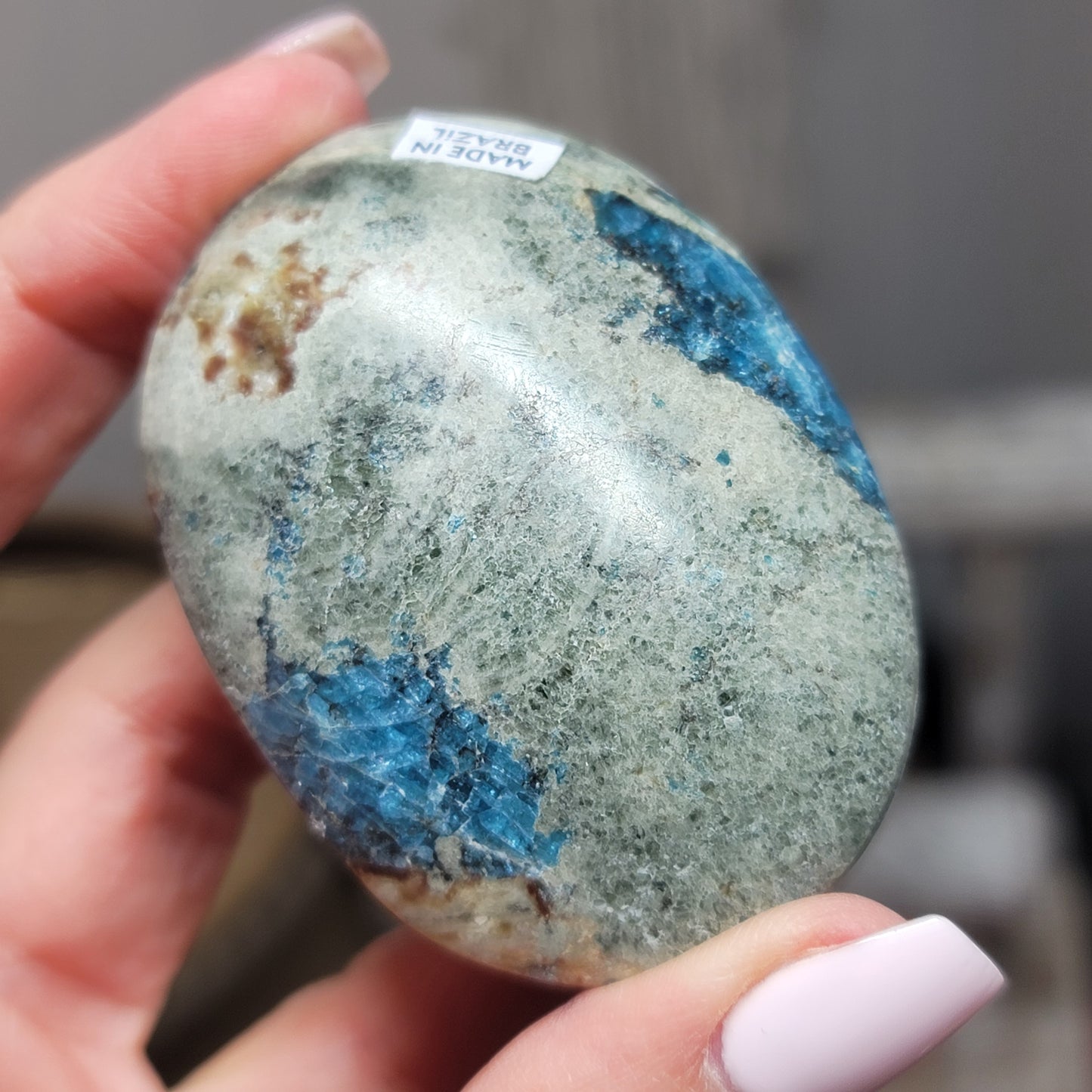 Blue Apatite Palmstone – Hand-Carved & Polished (Brazil)