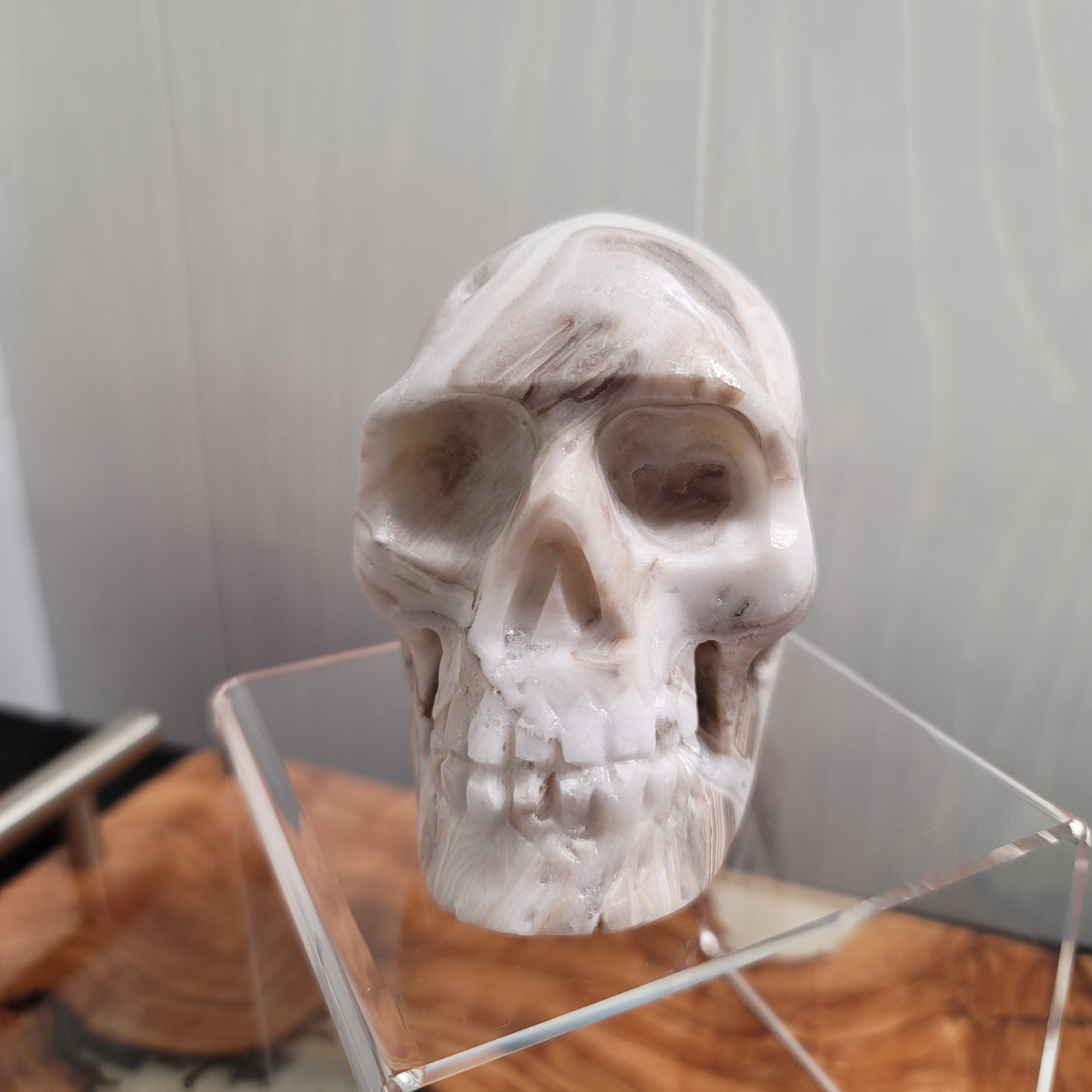 Large Mexican Banded Calcite Skull | Healing Stone for Wisdom & Grounding | Hand-Carved Crystal Skull | 01