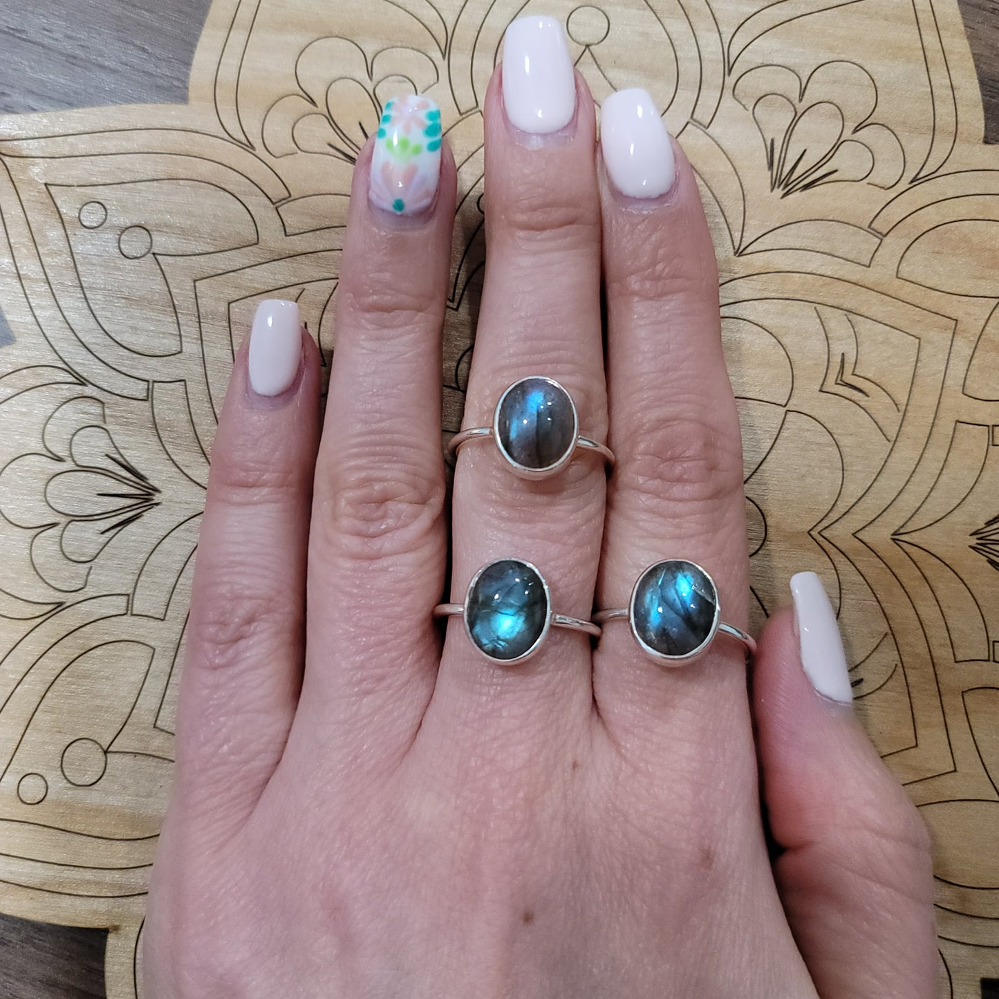 Labradorite Ring || .925 Sterling Silver | Size 7