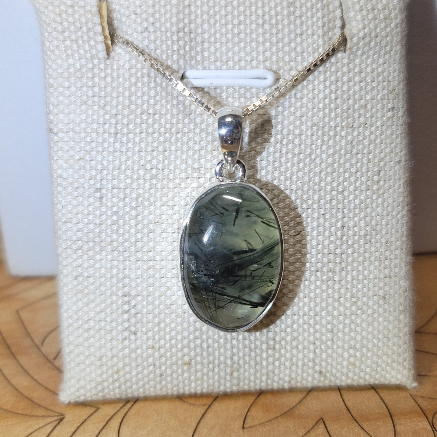 Prehnite Pendant Necklace 002| Sterling Silver Box Chain