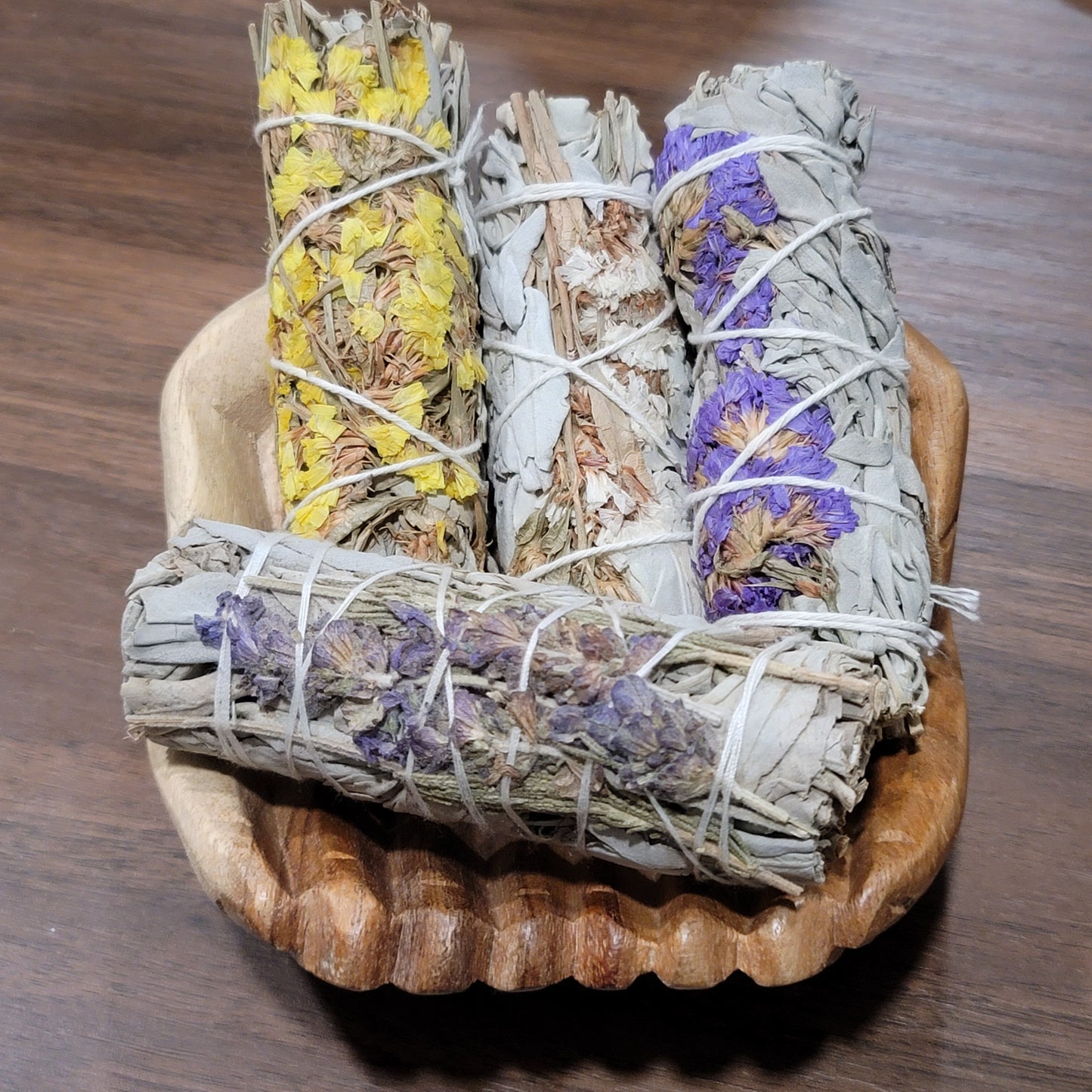 California White Sage & Sinuata Flowers 4" Smudge Wand, Cleansing Ritual/Tool