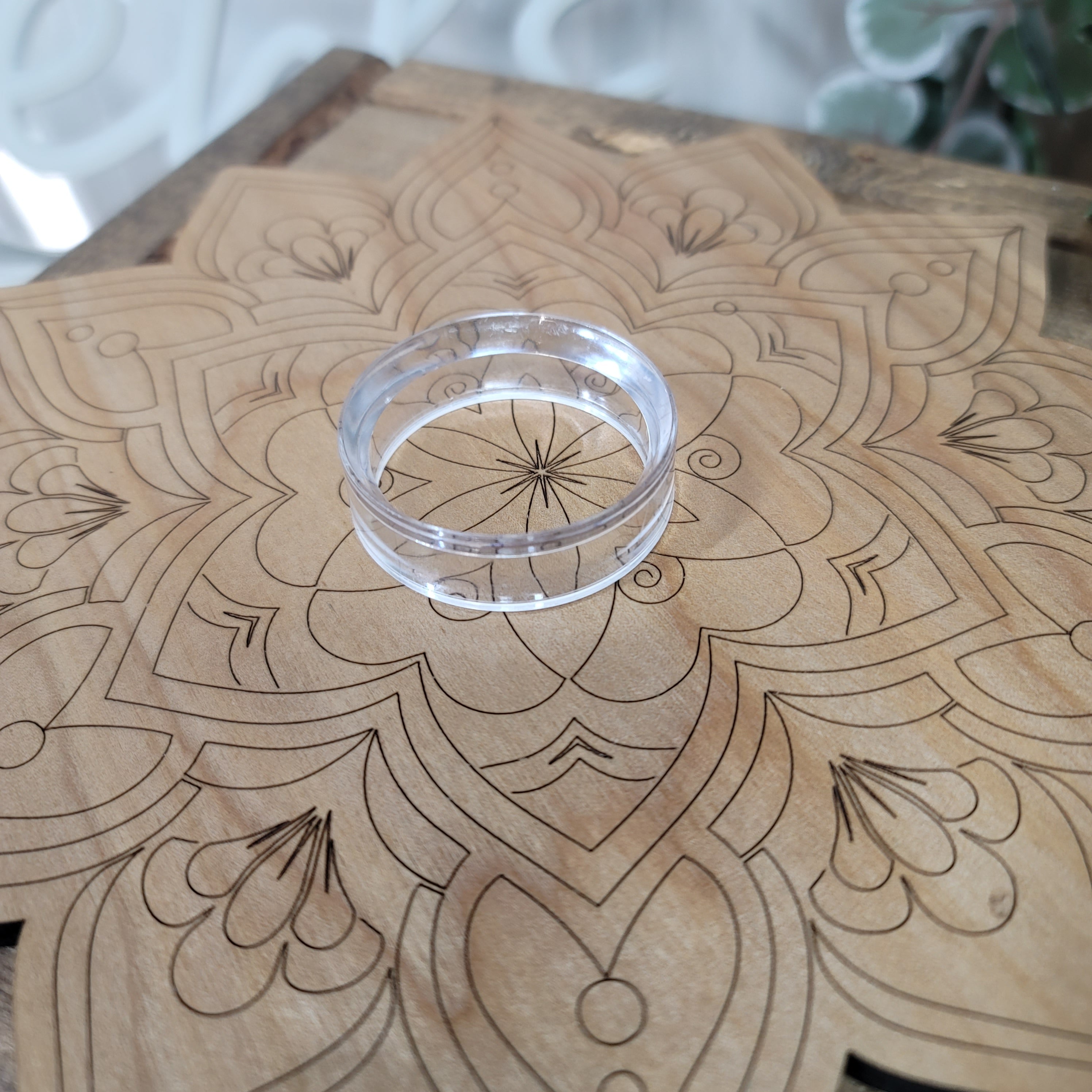 Accrilic Rings Acrylic Display Ring | Sphere Holder – Stardust Elements