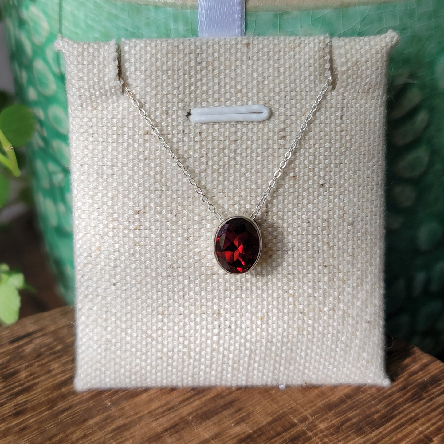 Faceted Garnet Pendant, Oval 02| .925 Sterling Silver, 18" Chain