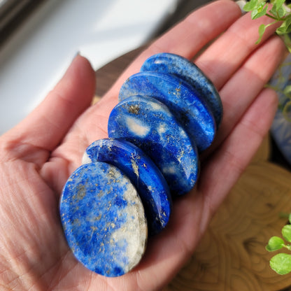 Lapis Lazuli Worry Stone|| wisdom, truth, inner peace, spiritual awareness