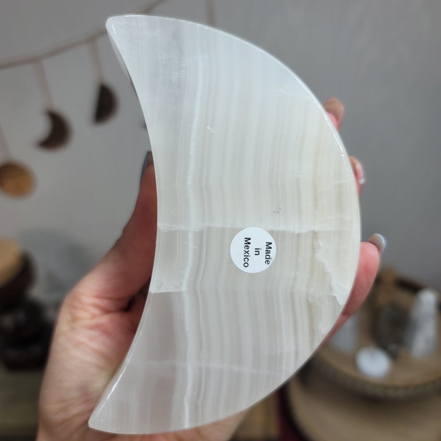 Mexican White Banded Onyx Crescent Moon Candle & Sphere Holder | 001