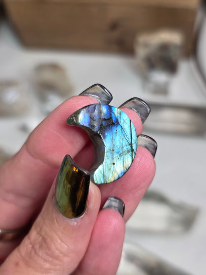 Mini Labradorite Moons | Intuitive Pick