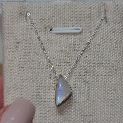Moonstone Polished Pendant 001 | .925 Sterling Silver Chain