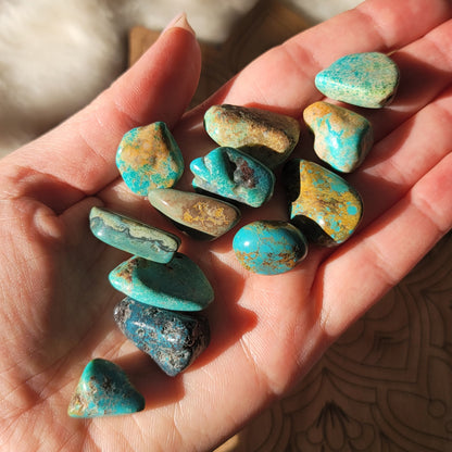 Turquoise || protection, strengthening, calming